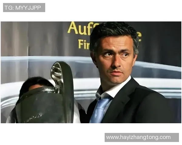 足球明星帅哥因违规行为遭禁赛引发球迷热议与媒体关注